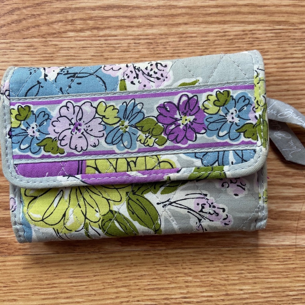 Vera Bradley wallet watercolor pattern